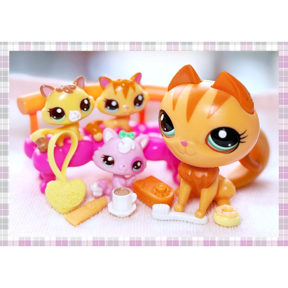 Authentic LPS Littlest Pet Shop Cat Magic Motion Baby Kitty